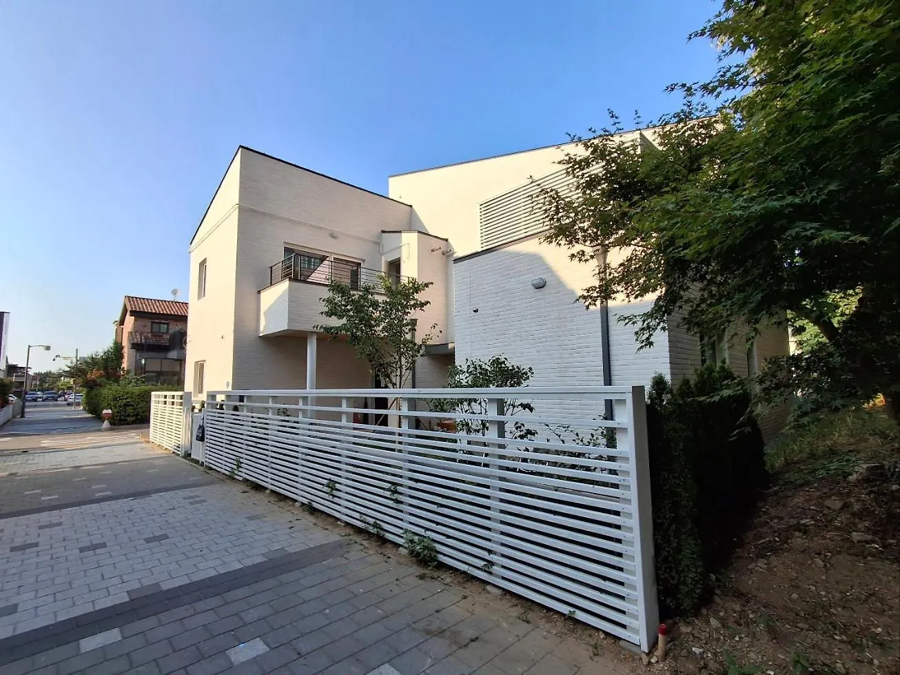 Urban Stay Guesthouse Incheon Wisma tamu